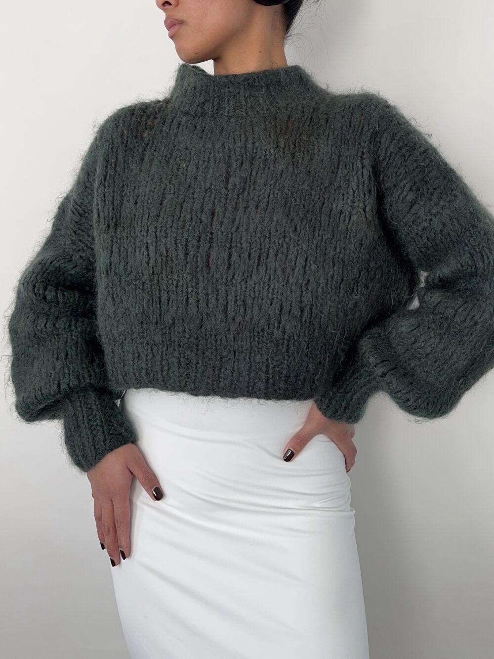 Frisson Knits Cropped Isabella Jumper - Image 2